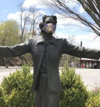 20200426 Fenwick Statue 2020