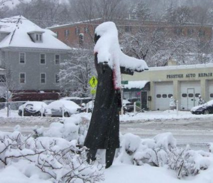 Fenwick Statue Mr Local History Project Snow