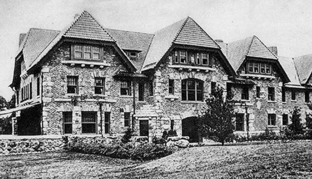 Mosely Estate Gladstone