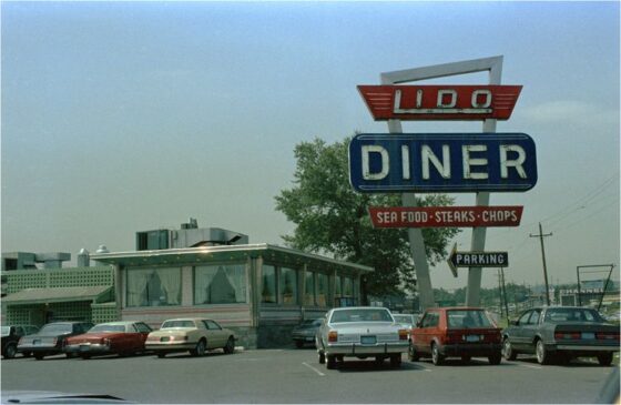 Lido Diner