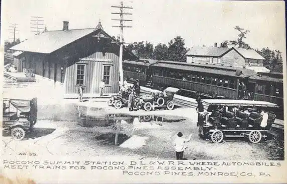 Postcard DLWRR Pocono Summit Station Pocono Pines Pa Railroad Train Depot
