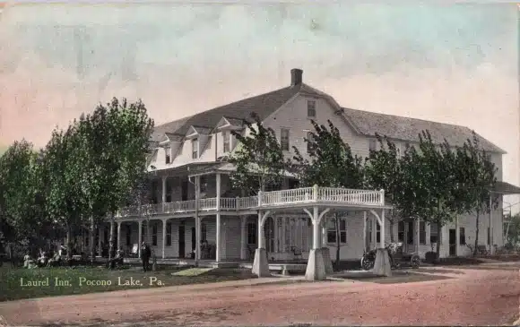 Stauffers Laurel Inn Postcard Pocono Lake