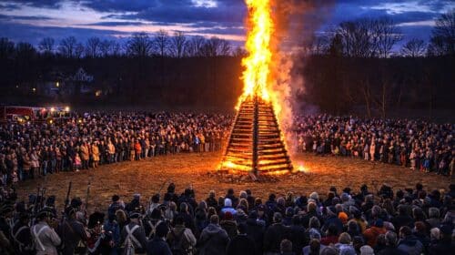 Beacon Fire Lord Stirling Park 2026 Mr Local History