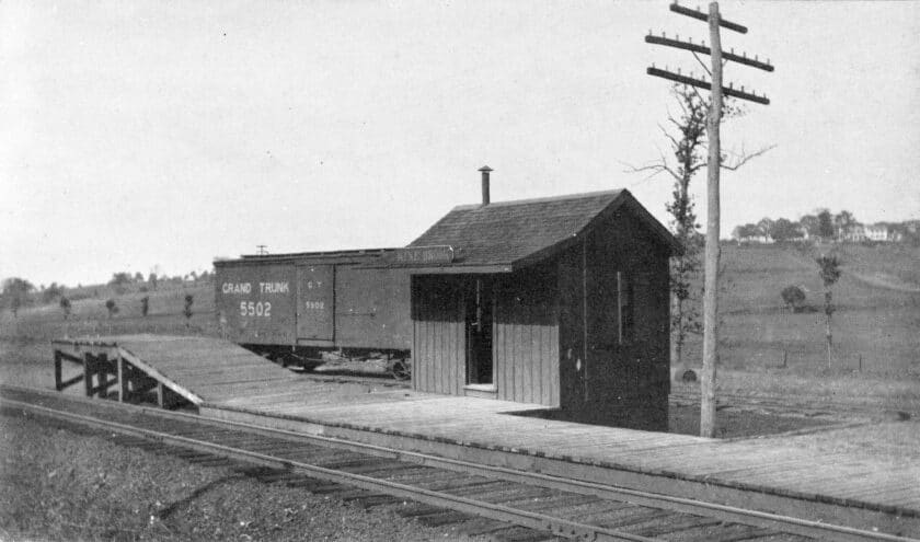 Bernardsville Freight Stop c1914 Bernardsville Freight Stop c1914 This postcard depicts the Lackawanna Railroad Station in Mine Brook, circa 1905. The sign over the doorway reads “Mine Brook” and the boxcar is labeled “Grand Trunk 5502”.