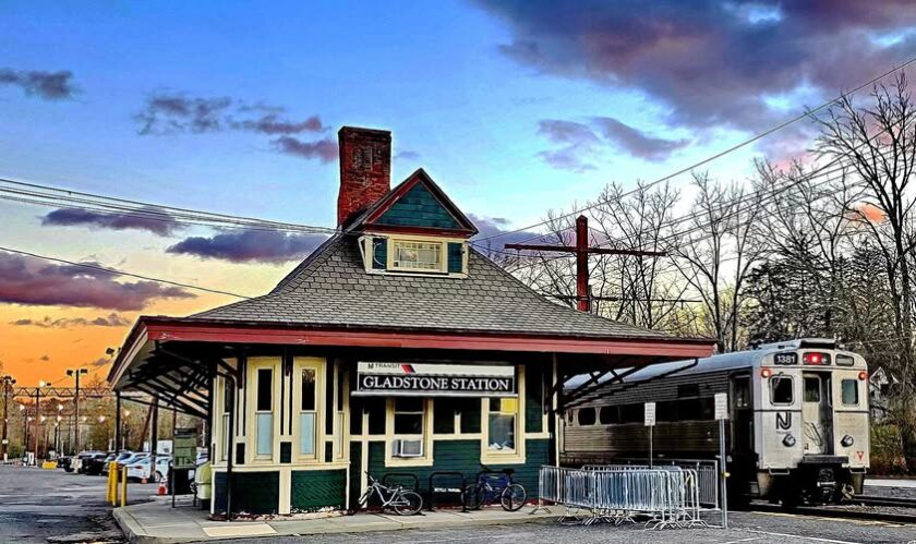 Gladstone Station FB