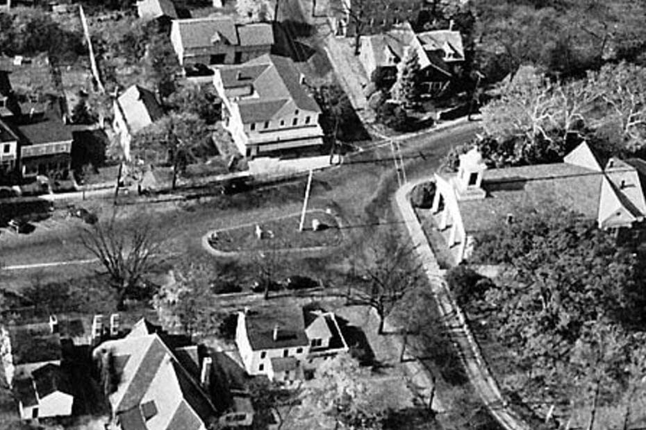 1950s Basking Ridge Town Green