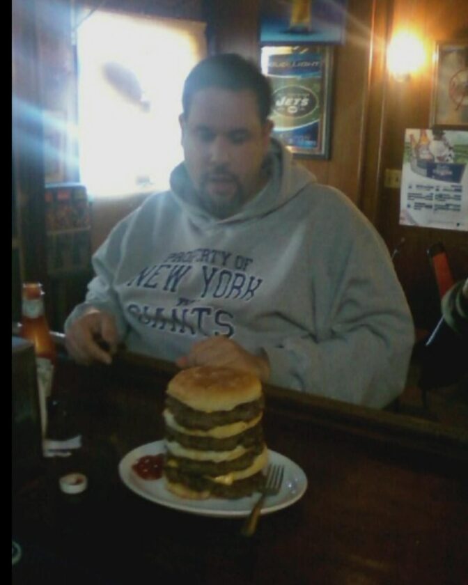 Krugs Dan was one of the first to try to beat the 3 burger record